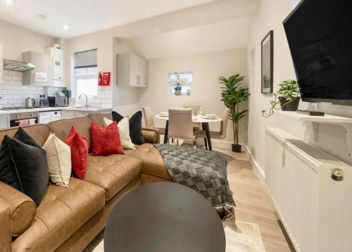 Everest Lodge Serviced Apartment