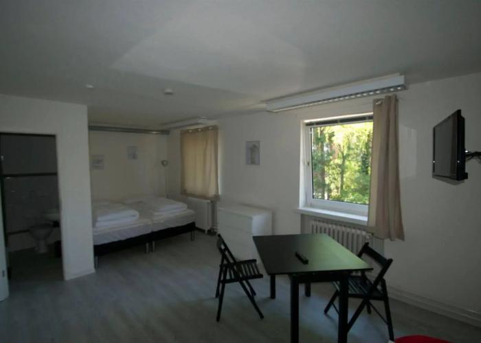 Flensbed Hotel & Hostel