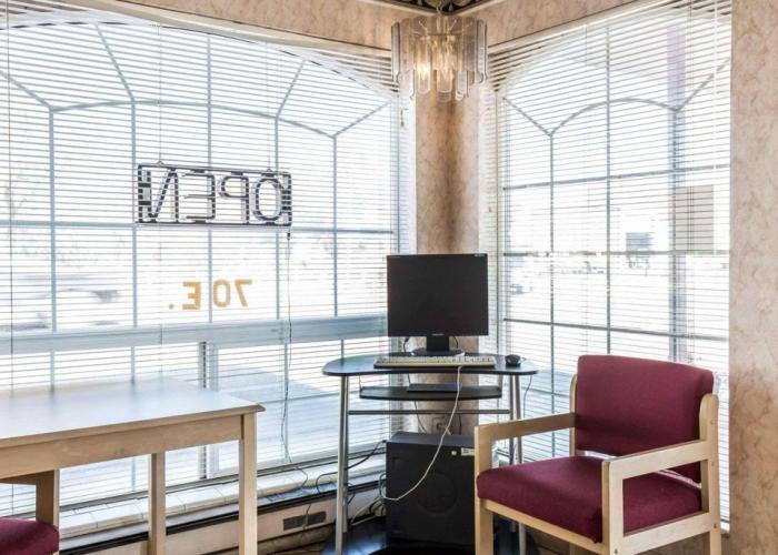 Econo Lodge Fallon Naval Air Station Area