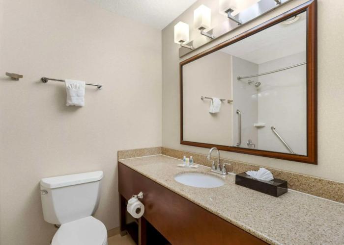 Comfort Inn & Suites Near Fallon Naval Air Station