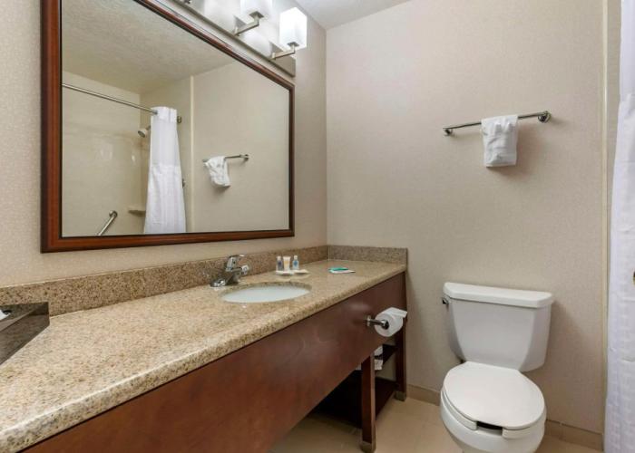 Comfort Inn & Suites Near Fallon Naval Air Station