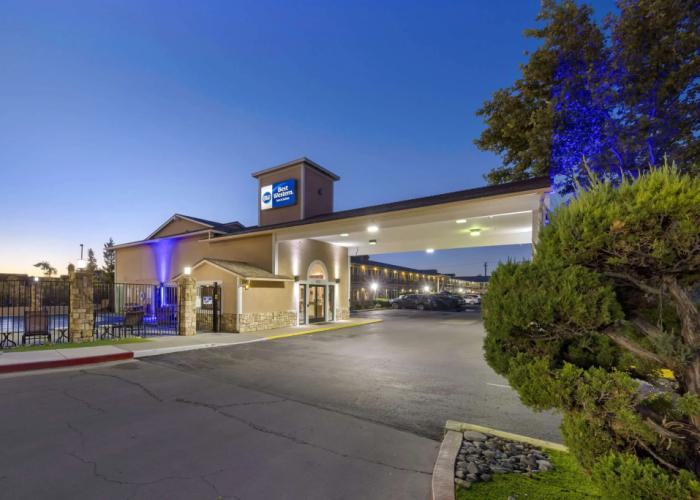 Best Western Fallon Inn & Suites