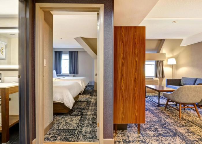 Four Points by Sheraton St. Catharines Niagara Suites