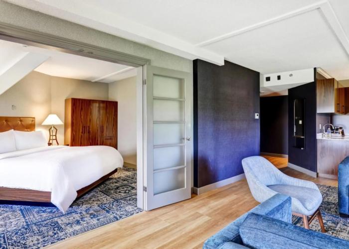Four Points by Sheraton St. Catharines Niagara Suites