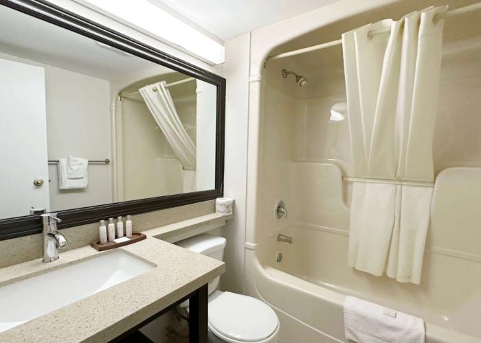 Travelodge by Wyndham Welland