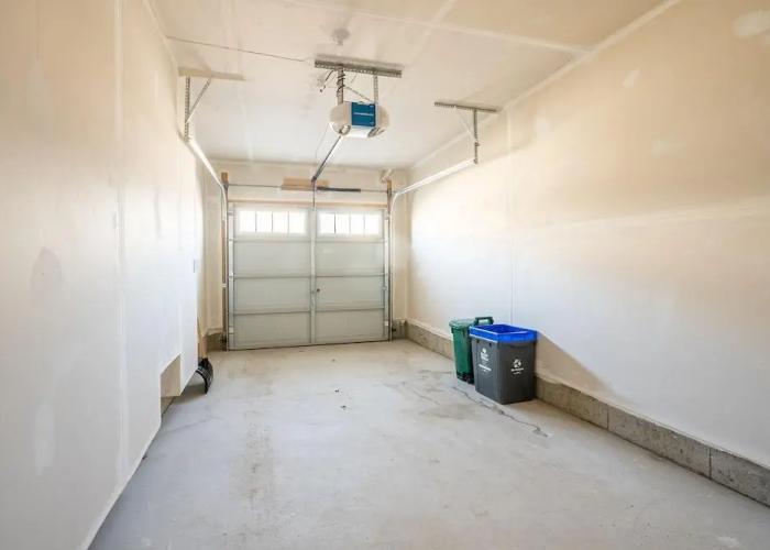 New 3BR Townhouse Minutes to Niagara Falls and Brock University by Globalstay Apartments