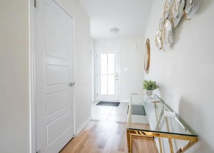 New 3BR Townhouse Minutes to Niagara Falls and Brock University by Globalstay Apartments