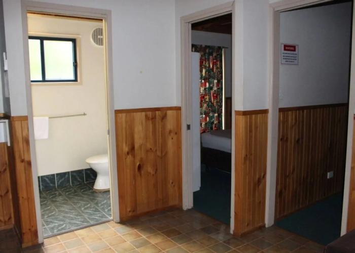 Lani's Holiday Island - Caravan Park