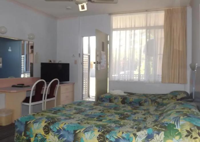 Golden Sands Motor Inn Forster