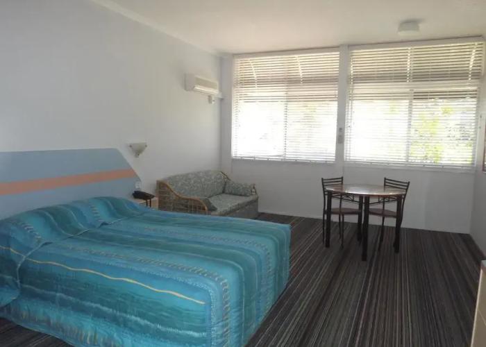 Golden Sands Motor Inn Forster