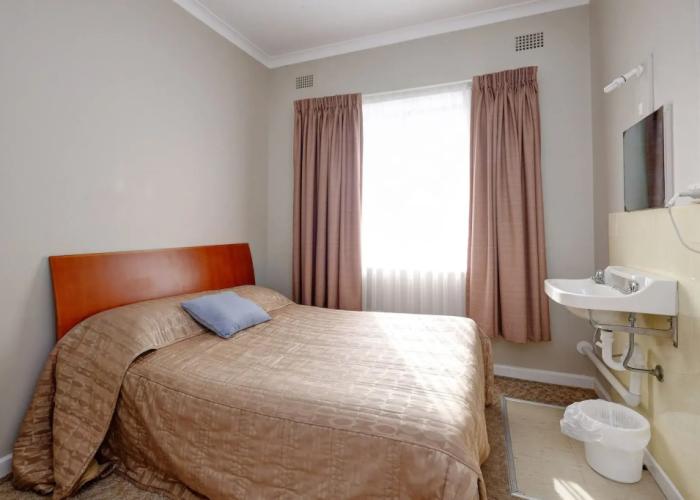 Lakes and Ocean Hotel Forster