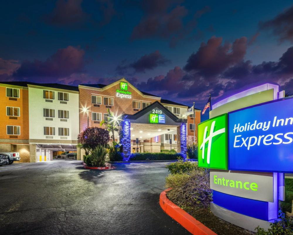Holiday Inn Express Castro Valley - East Bay by IHG