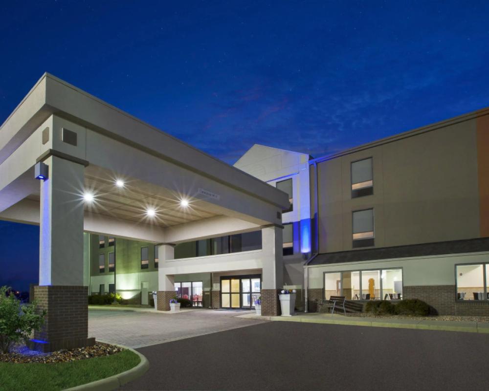 Holiday Inn Express Tiffin by IHG