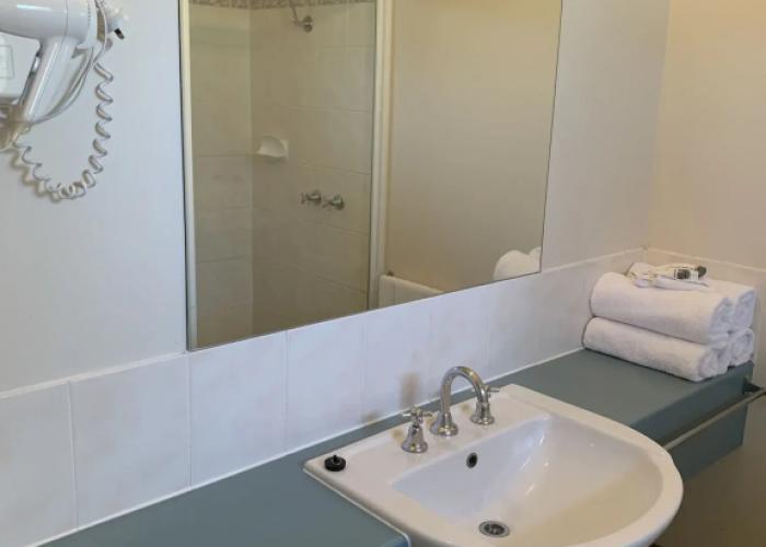 Arthur Phillip Motor Inn