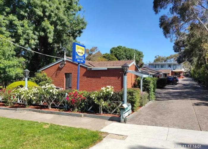 The Coachman Motel & Units