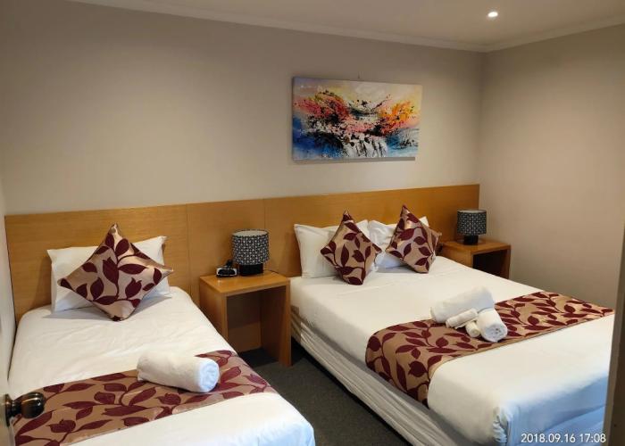The Coachman Motel & Units