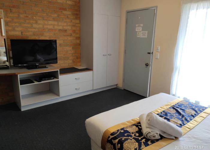 The Coachman Motel & Units