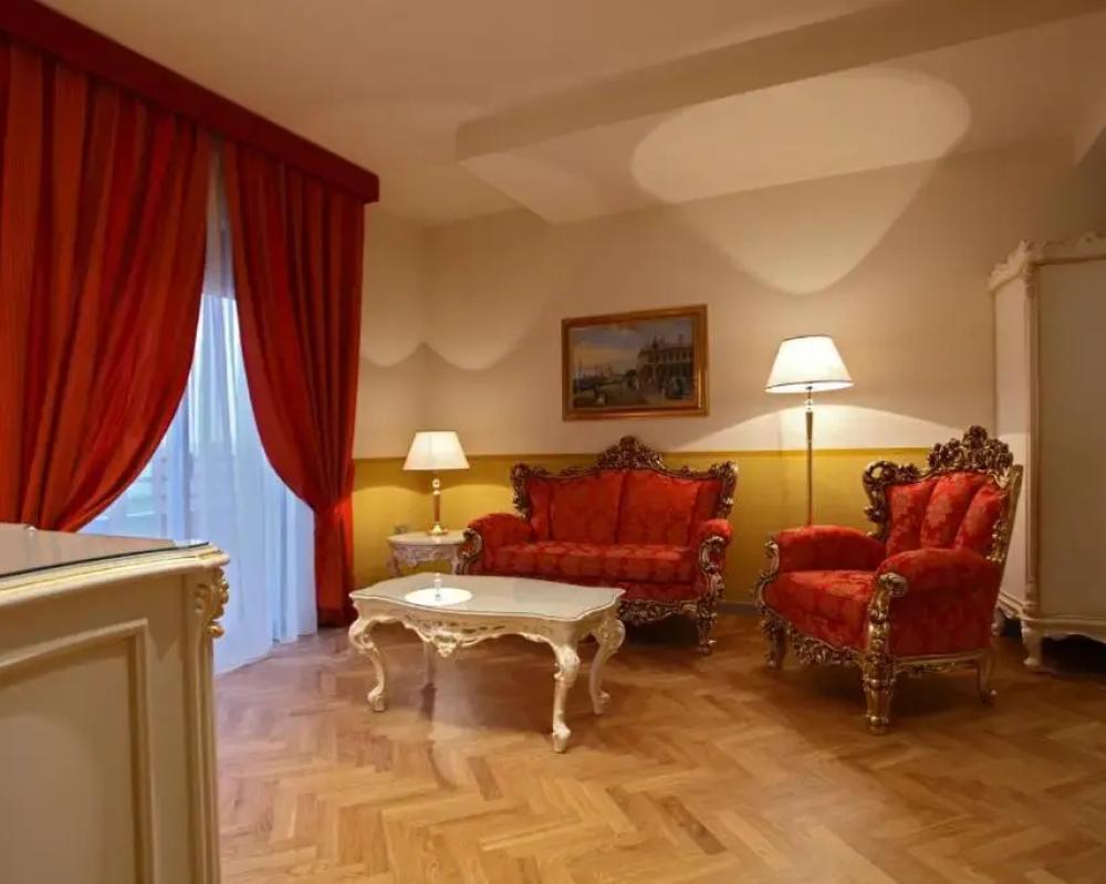 фото Grand Hotel Forlì