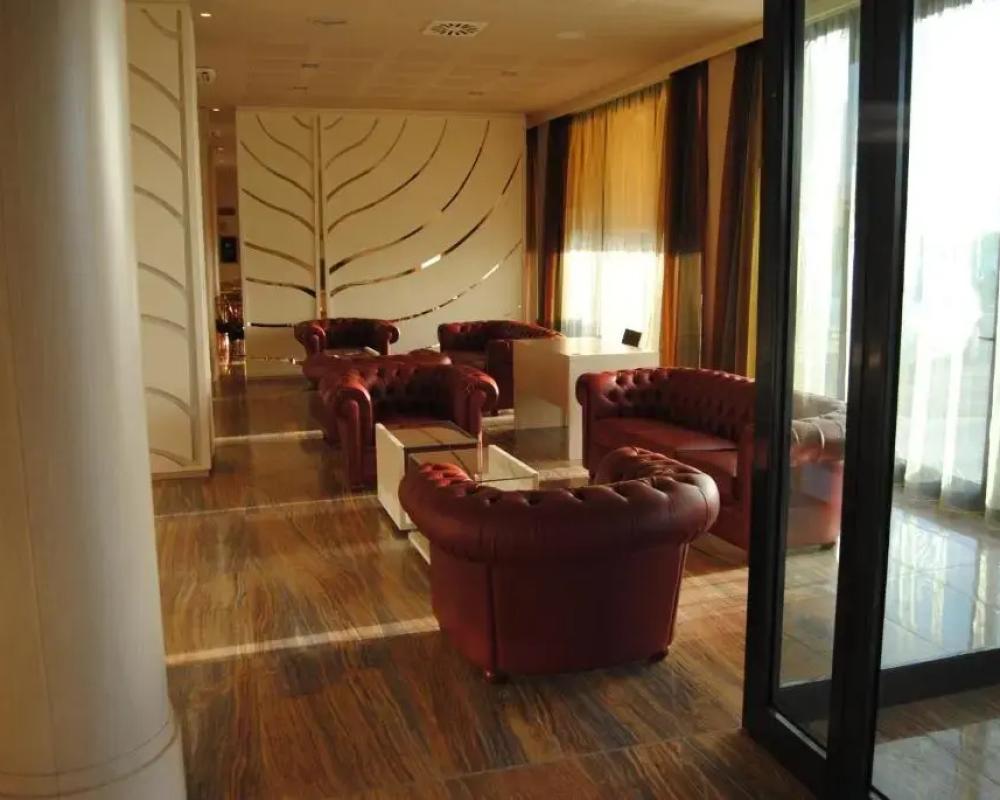 фото Grand Hotel Forlì