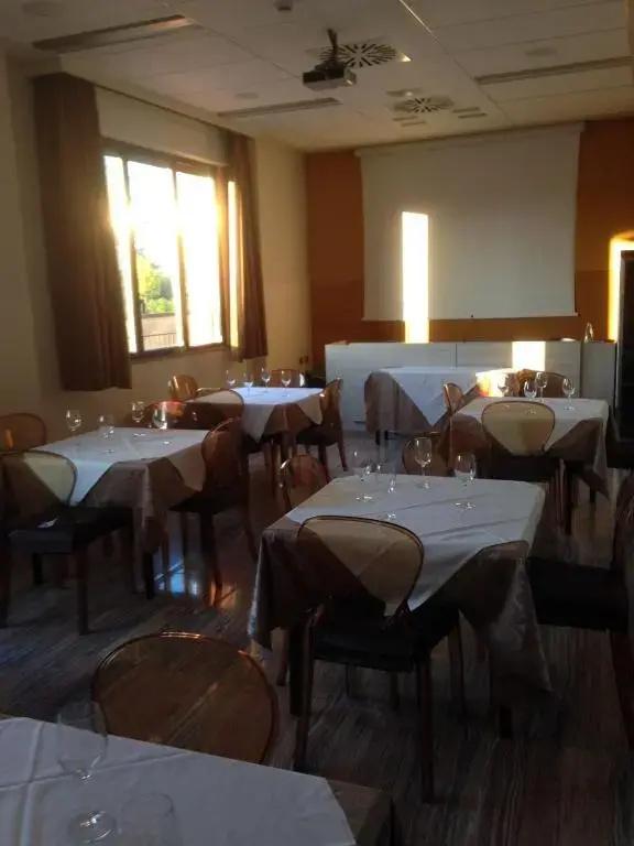 фото Grand Hotel Forlì