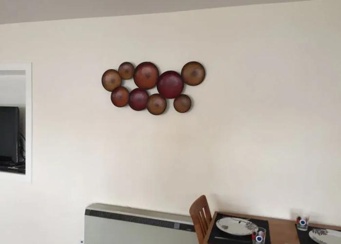 1 Varis Apartments