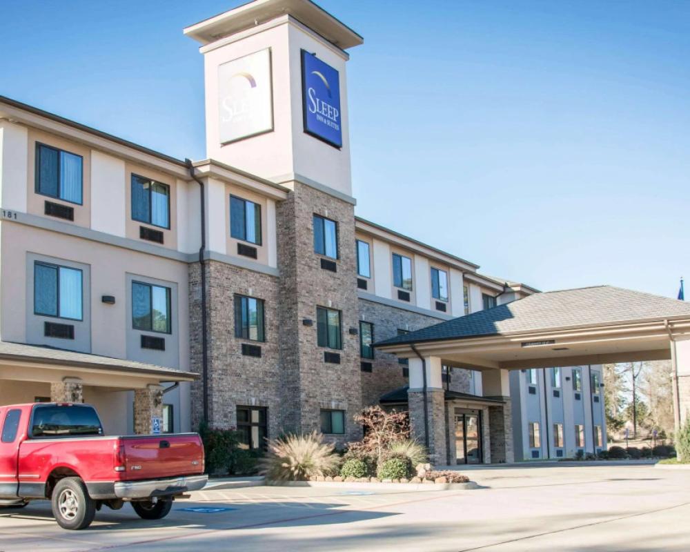 Sleep Inn & Suites Center