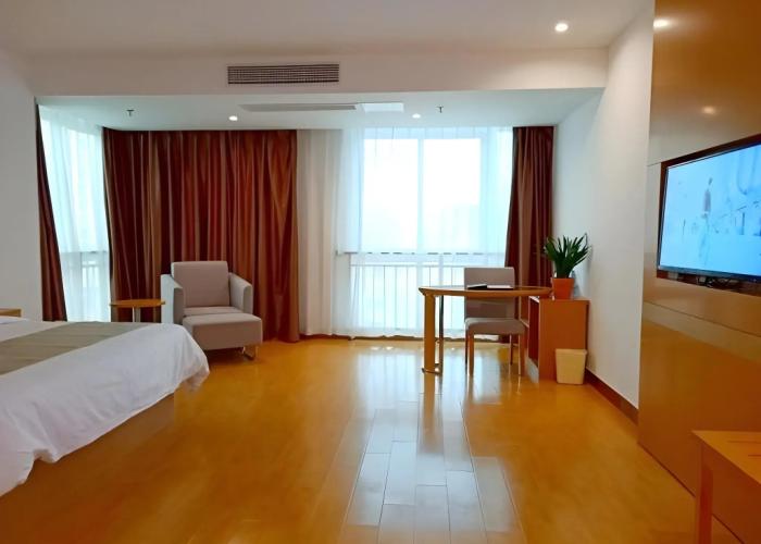 GreenTree Inn Fuyang Technician College