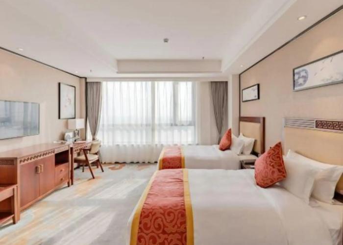 Huayuan International Hotel
