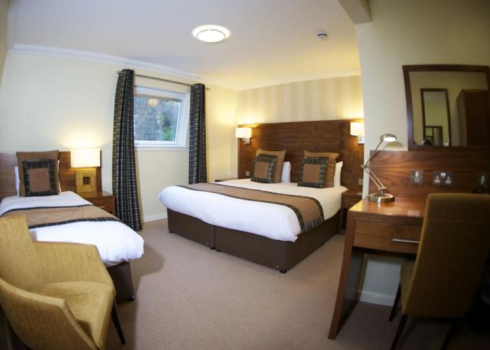Nevis Bank Inn