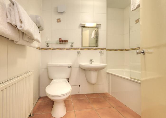 Muthu Fort William Hotel
