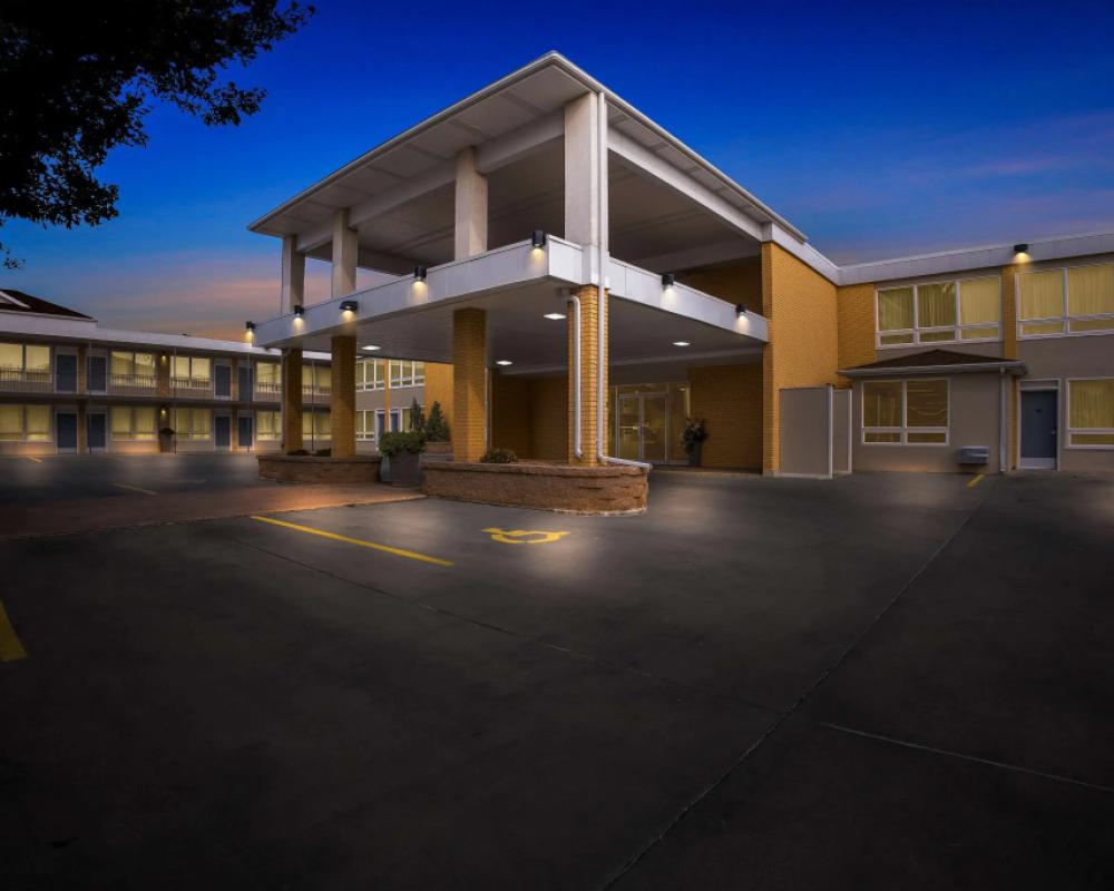 Best Western Lee's Motor Inn