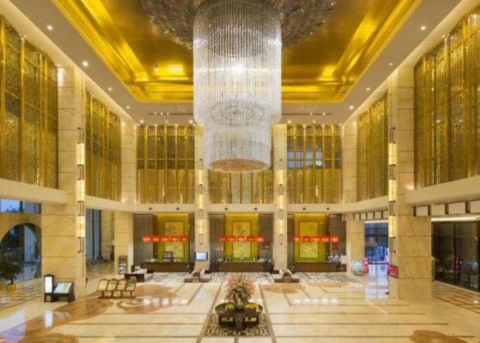 Huitang Huatian Hot Spring Resort Hotel