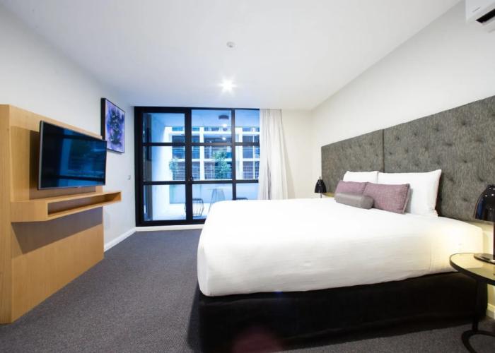 Avenue Hotel Canberra