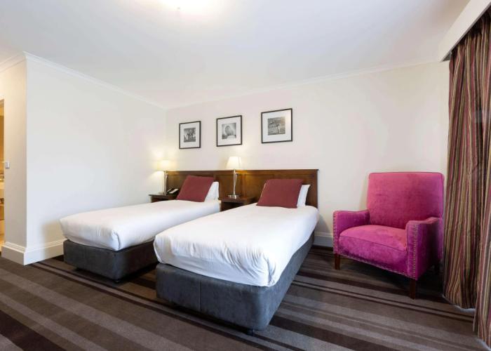 Mercure Canberra