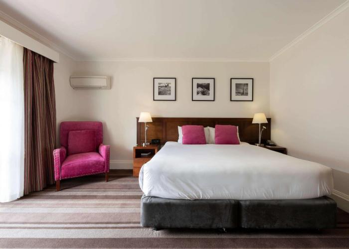 Mercure Canberra