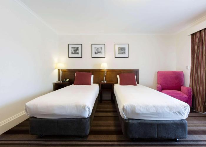 Mercure Canberra