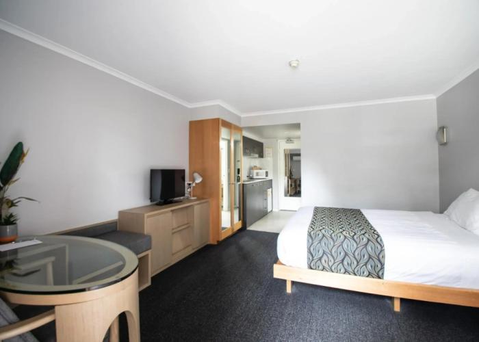 Madison Capital Executive Apartments