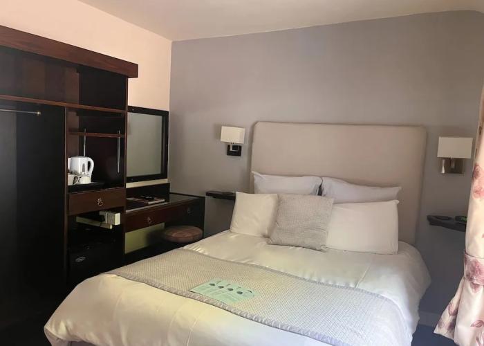 Lathkil Hotel