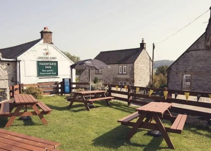 Farmyard Inn Youlgreave
