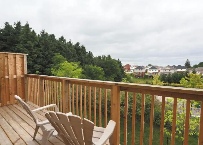 Boardwalk Homes - Executive Townhomes