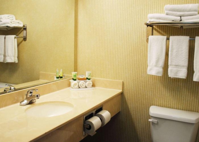 Magnuson Hotel Commerce