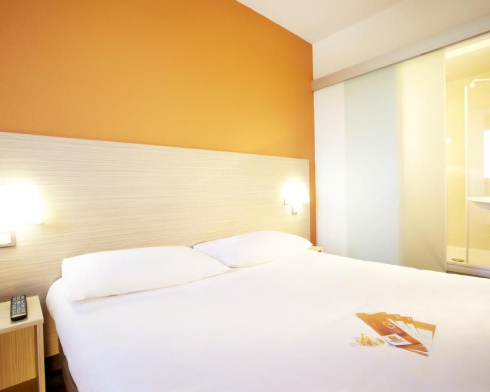 фото B&B HOTEL Gap