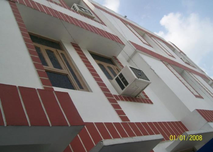 Hotel Viraat Inn