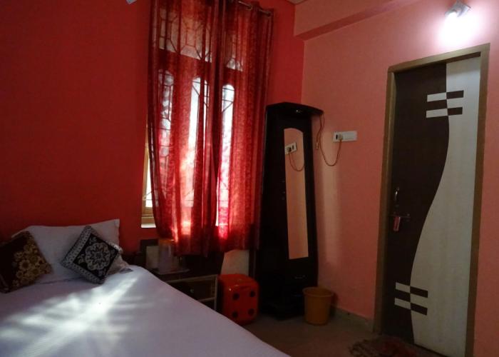 Hotel Viraat Inn