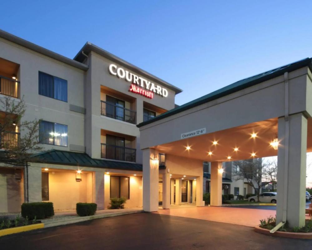 Courtyard by Marriott Dayton North