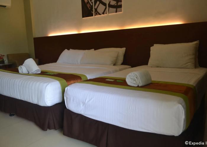London Beach Resort and Hotel