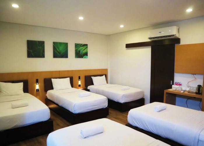 Dolores Tropicana Resort
