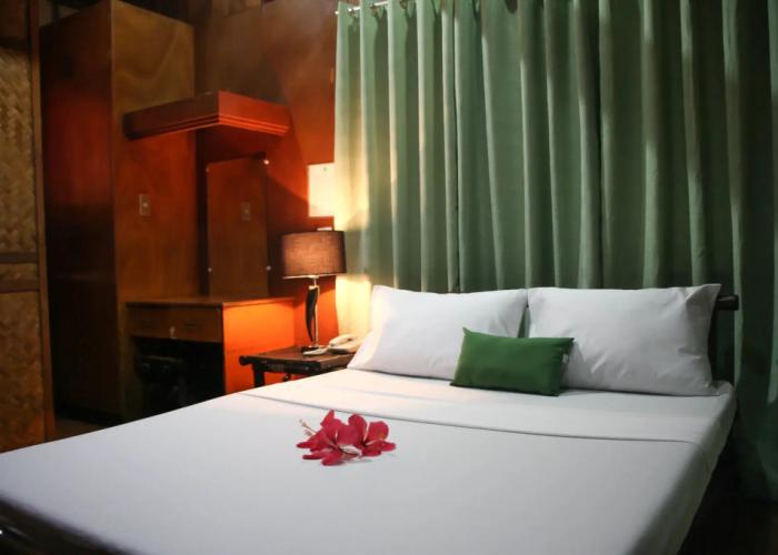 Dolores Tropicana Resort