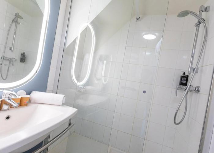 ibis Granville Port de plaisance