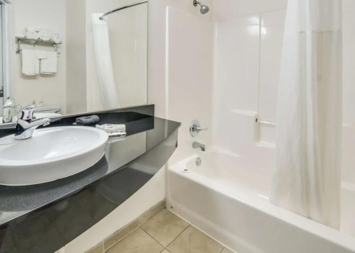 Motel 6 Cleburne, TX